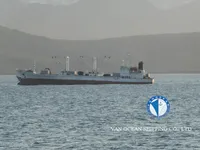 Navio frigorífico à venda