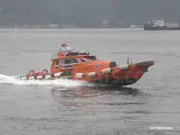 Rebocador à venda