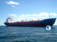 Navio-tanque de óleo/produtos químicos à venda
