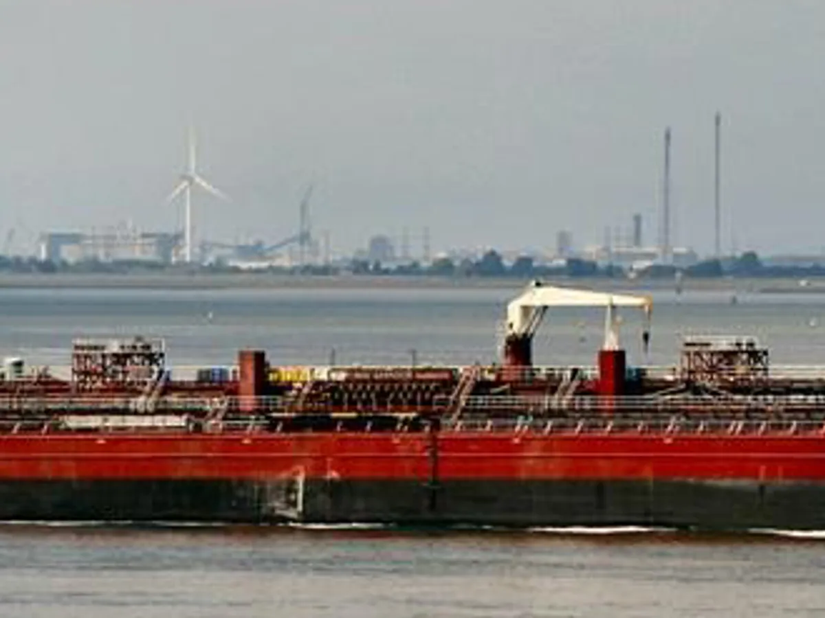 Navio-tanque de óleo/produtos químicos à venda
