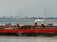 Navio-tanque de óleo/produtos químicos à venda