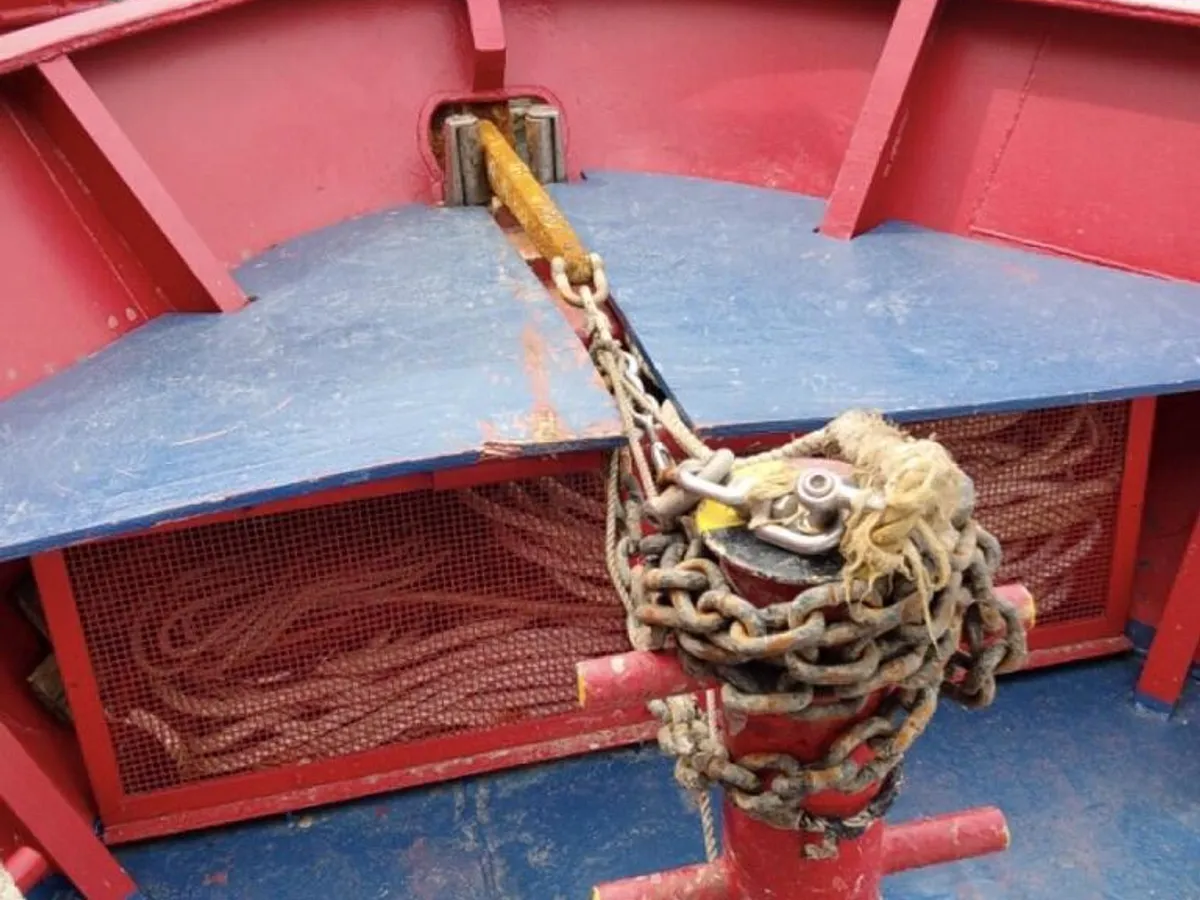 Navio de pesquisa à venda
