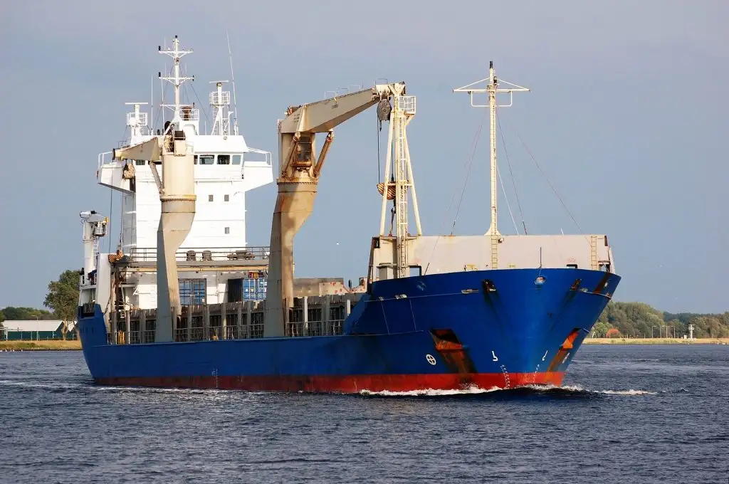 Navio graneleiro à venda