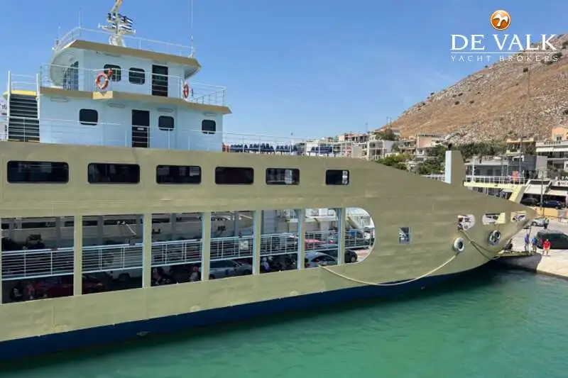 Navio de transporte de passageiros (Ferry) à venda