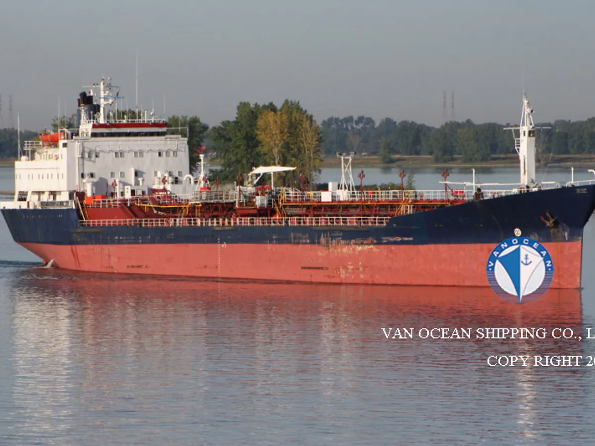 Navio-tanque de óleo/produtos químicos à venda