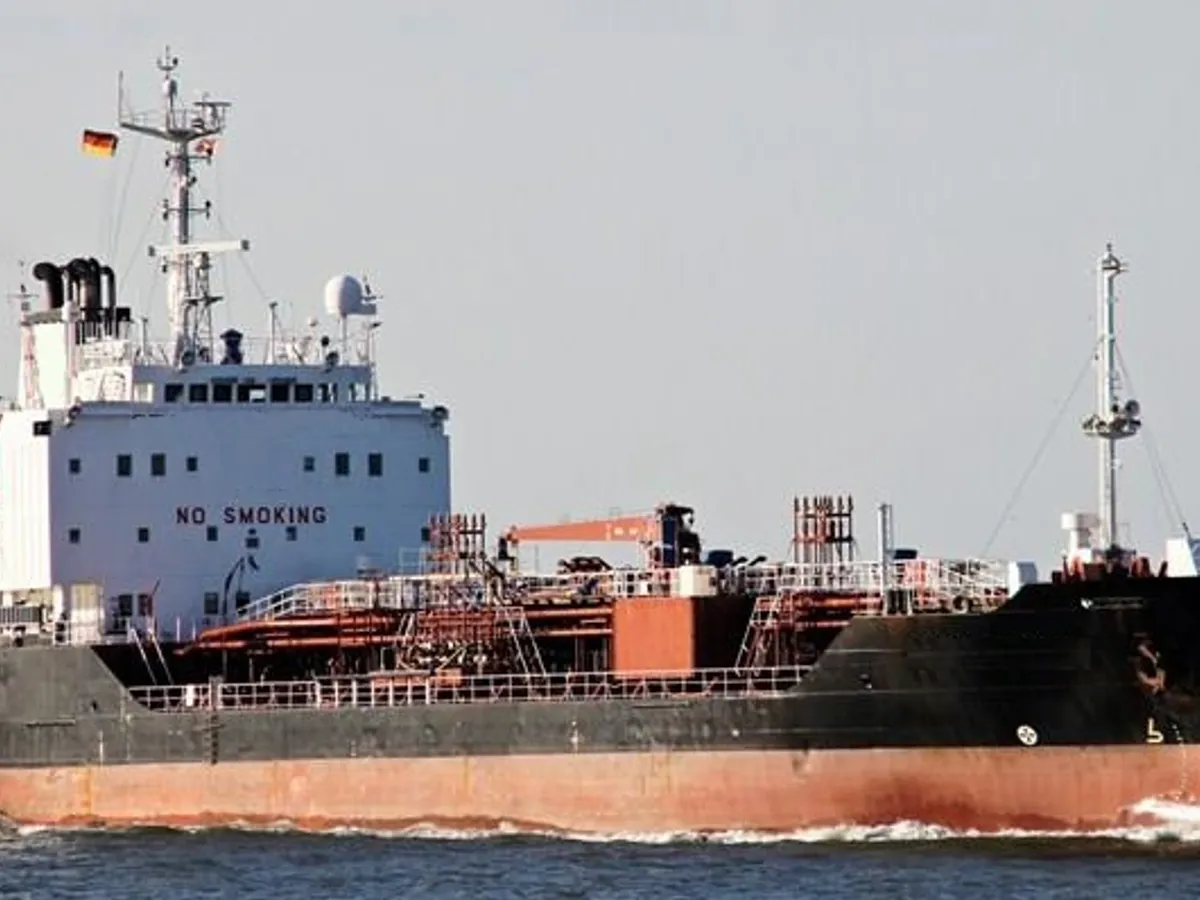Navio-tanque de óleo/produtos químicos à venda