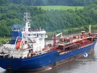 Navio-tanque de óleo/produtos químicos à venda