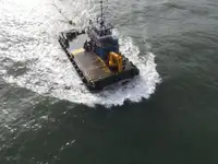 Navio porta-contêineres à venda
