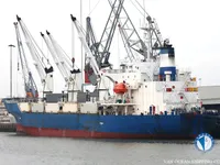 Navio frigorífico à venda