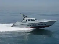 Navio de patrulha à venda