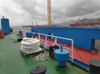 Doca flutuante à venda