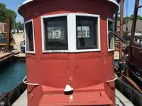 Rebocador à venda
