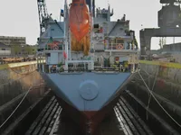 Navio-tanque de óleo/produtos químicos à venda
