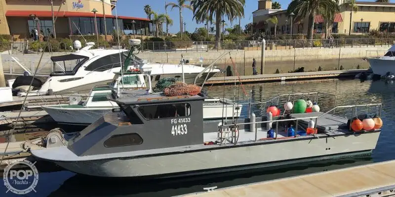 Navio de pesca de arrasto à venda