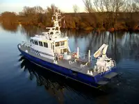 Navio de pesquisa à venda