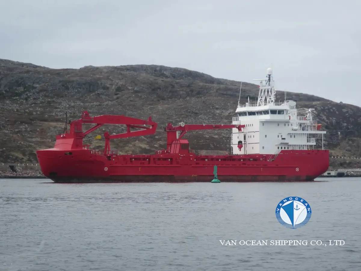 Navio frigorífico à venda