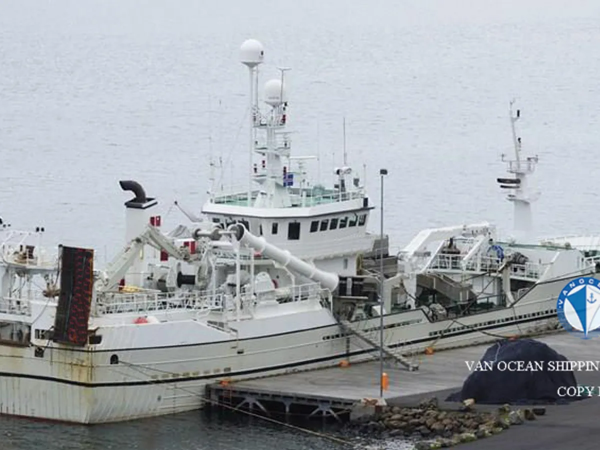 Navio de pesca de arrasto à venda
