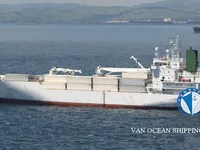 Navio frigorífico à venda