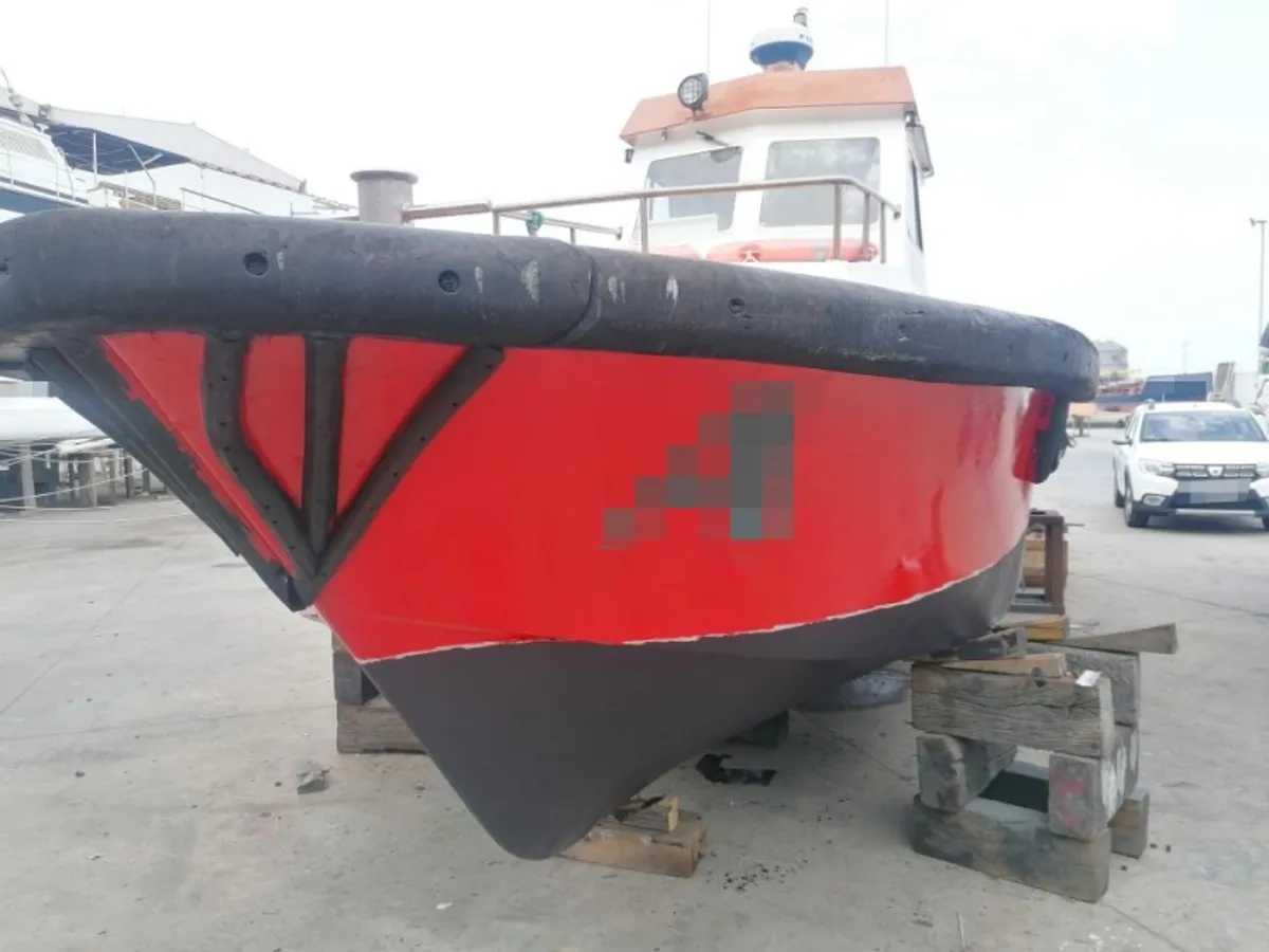 Barcos de trabalho à venda