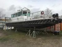 Barco da tripulação à venda