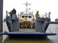 Balsa de desembarque, tanque à venda