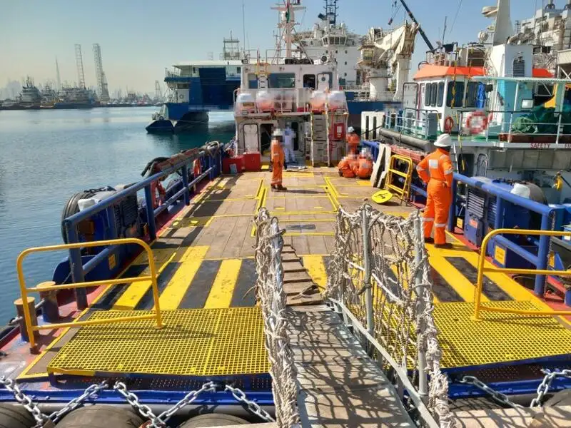 Barco da tripulação à venda