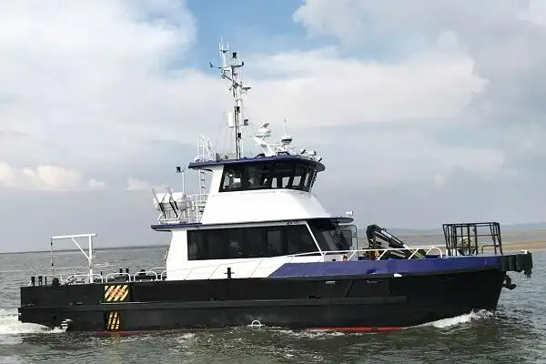 navio de parque eólico à venda
