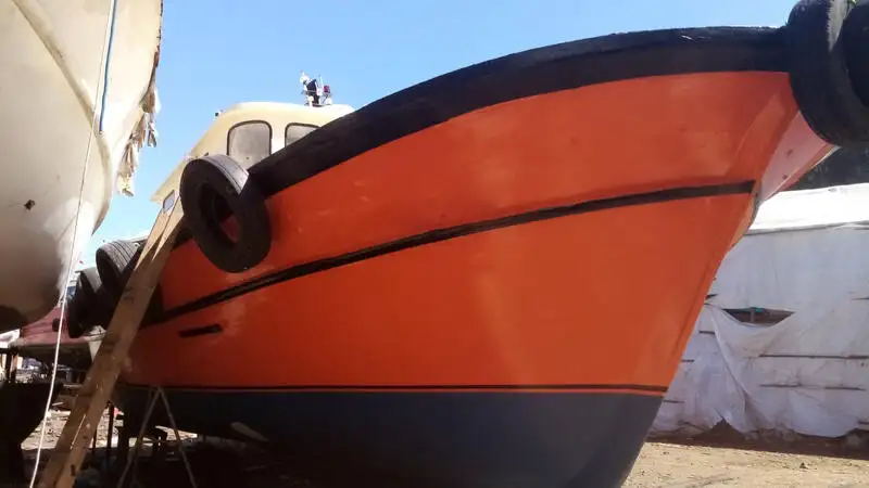 Rebocador à venda