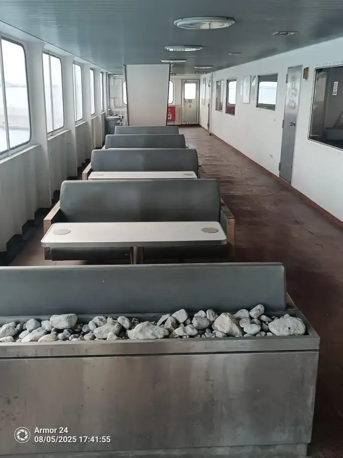 Navio RoPax à venda