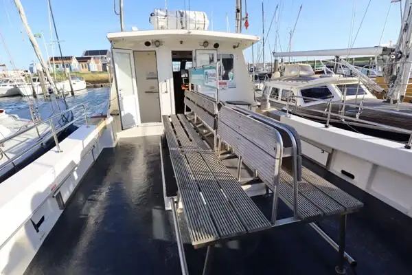 Barco patrulha à venda
