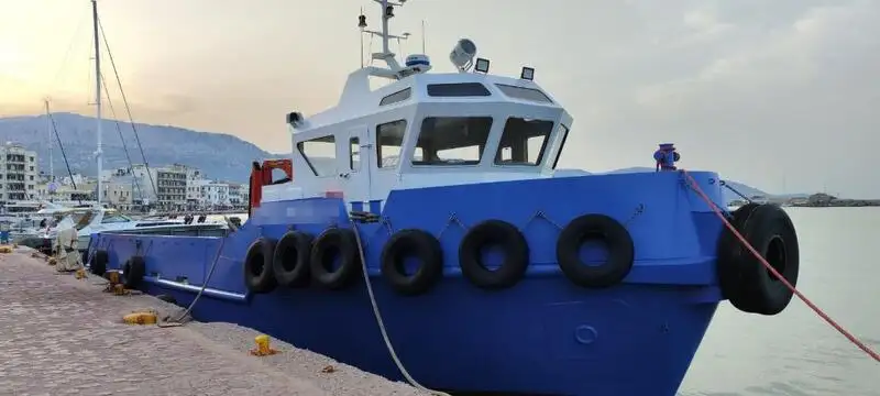 Rebocador à venda