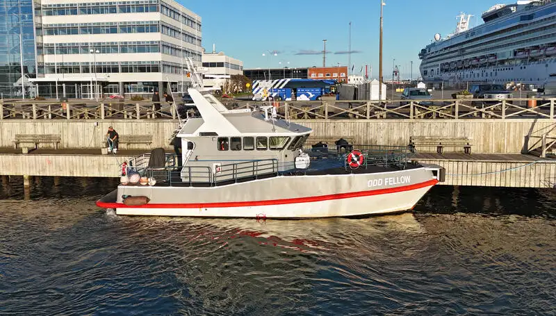Barco da tripulação à venda