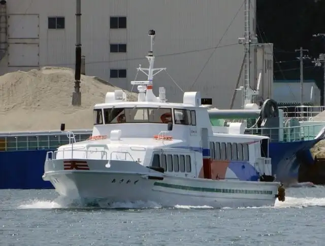 Navio balsa à venda