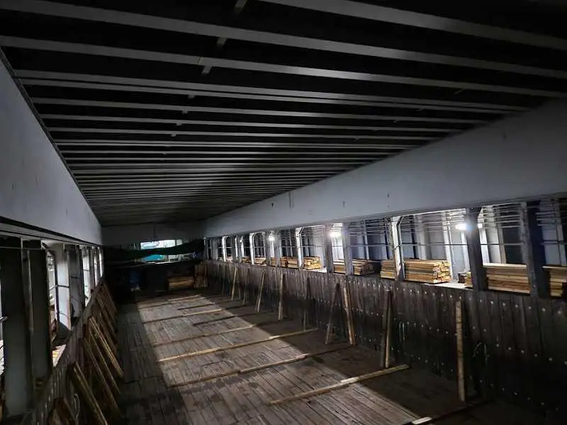 Graneleiro à venda