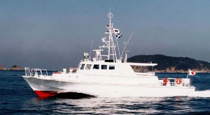 Barco patrulha à venda