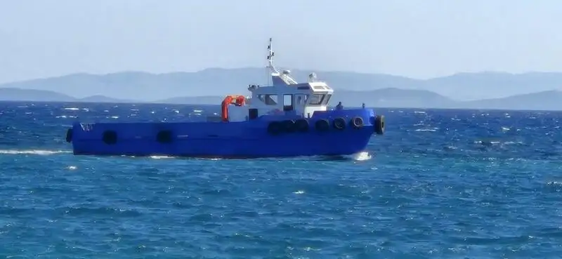 Rebocador à venda
