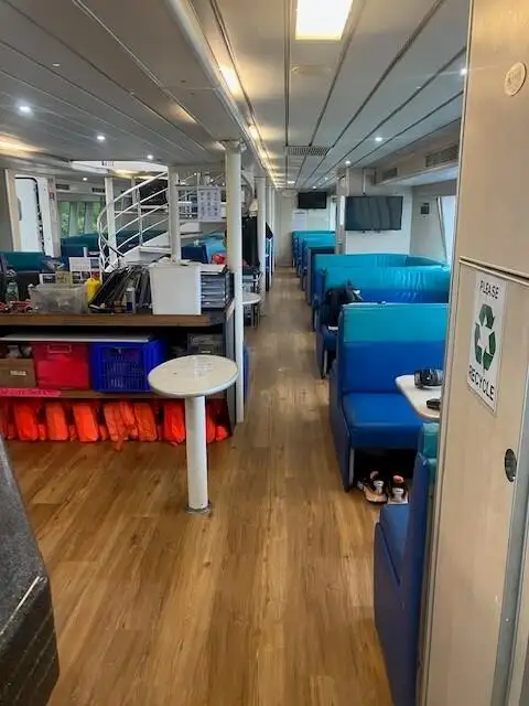 Navio balsa à venda