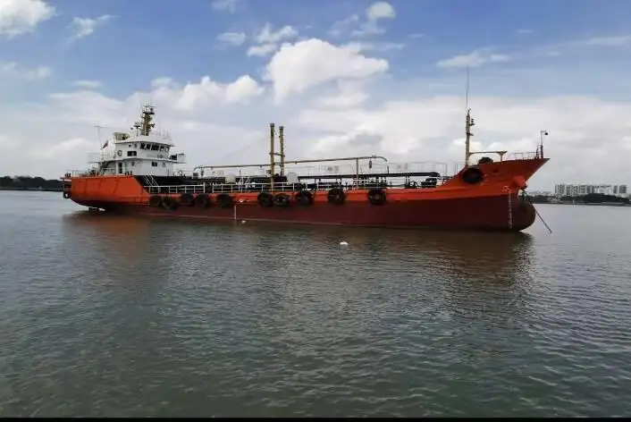 Petroleiro, navio químico à venda