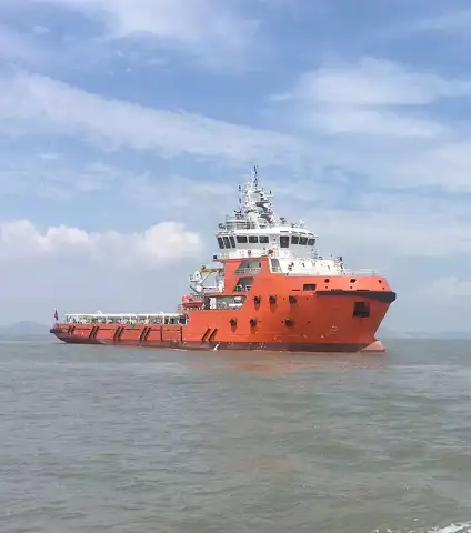 Navio de abastecimento à venda