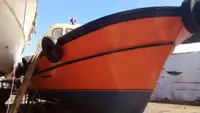 Rebocador à venda