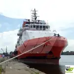 Navio de abastecimento à venda