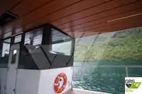 Embarcação a motor à venda