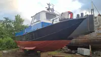 Barcos de trabalho à venda