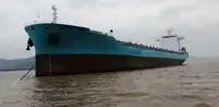 Navio porta-contentores à venda