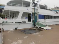 Navio balsa à venda