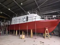Barco da tripulação à venda