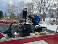 Água do porão de lixo à venda