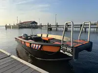 Barcos de trabalho à venda