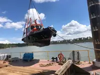 Navio de pesquisa à venda