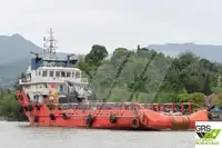 Navio de abastecimento à venda